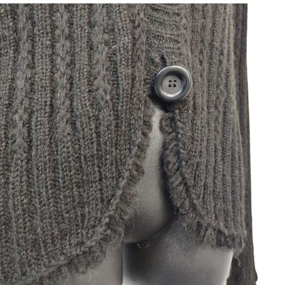 Lana Lee Womens Size S/p Black knit V-Neck Sweater Cardigan Button Soft Cozy NWT - Picture 8 of 11